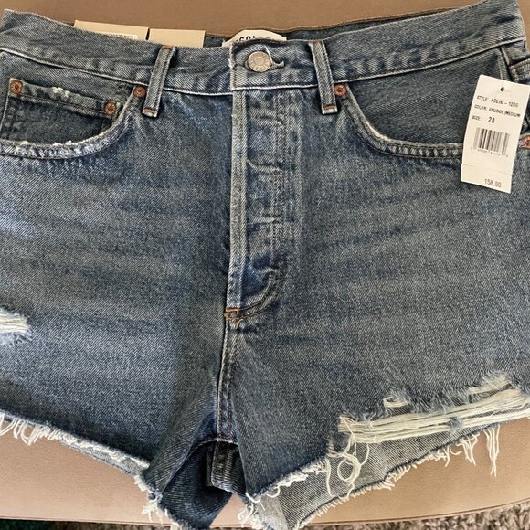 AGOLDE 28 NWT Parker Denim Vintage Cut Off Shorts in Grudge - Picture 2 of 3
